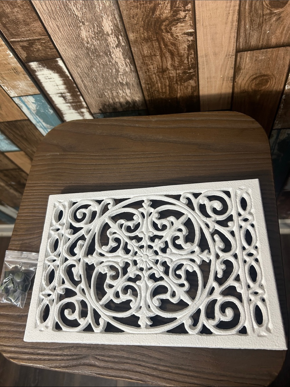 White Ornamental Cast Iron hot plate with feet  - Decorative